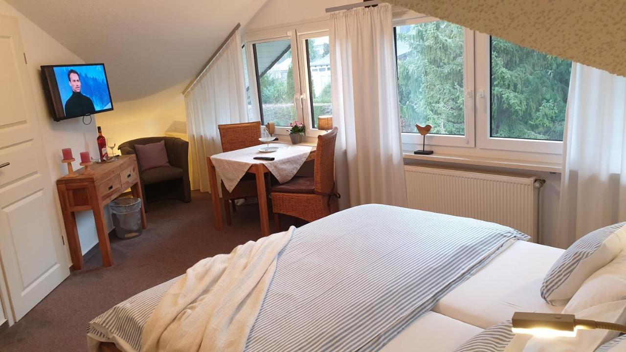 Gaestehaus Sonnenhuegel Möhnesee エクステリア 写真